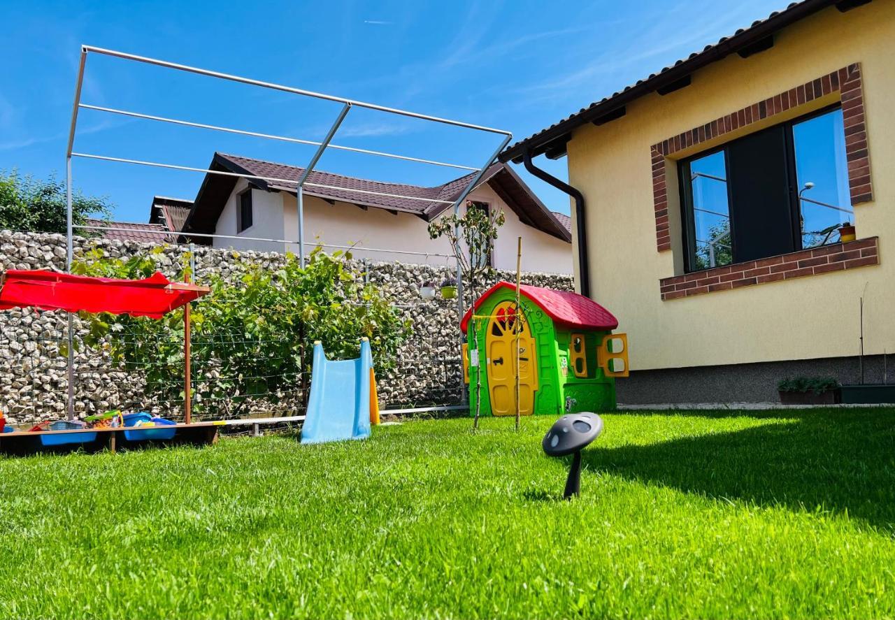 Casa Lucas Villa Curtea de Argeş Exterior foto